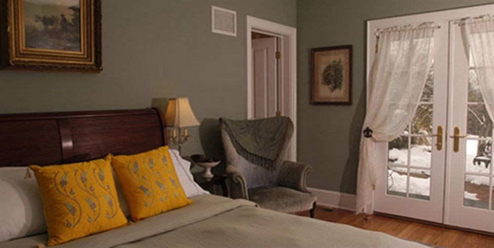 Buttermilk Falls Inn & Spa Milton Εξωτερικό φωτογραφία