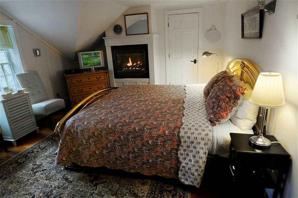 Buttermilk Falls Inn & Spa Milton Εξωτερικό φωτογραφία